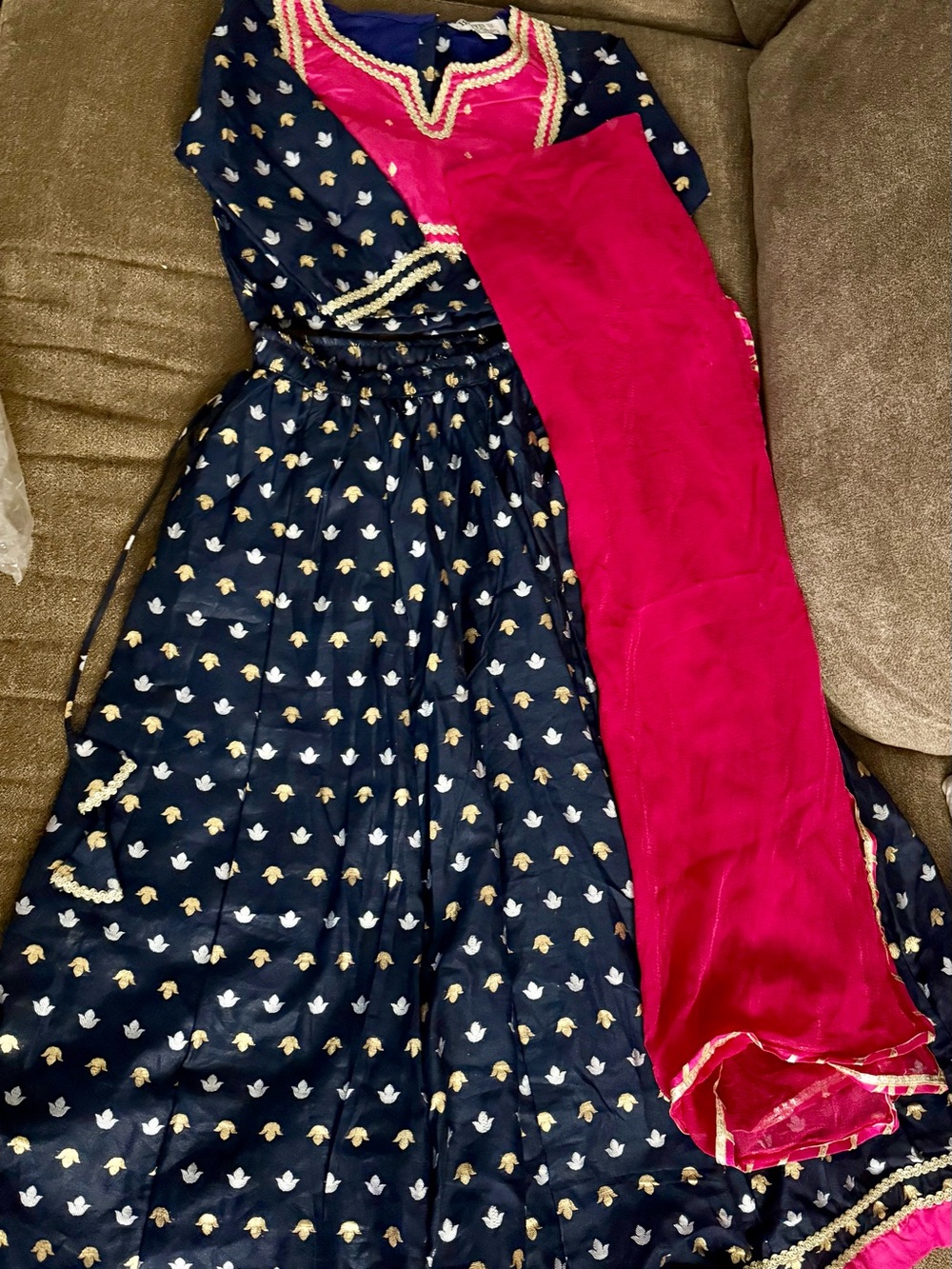 Brand New   3 piece lehanga   for 6-7 year old